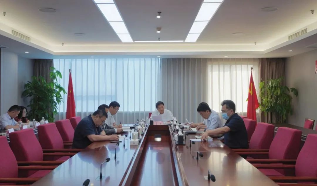 省pp电子集团党委召开学习贯彻习近平新时代中国特色社会主义头脑主题教育专题钻研暨党委理论学习中心组钻研会
