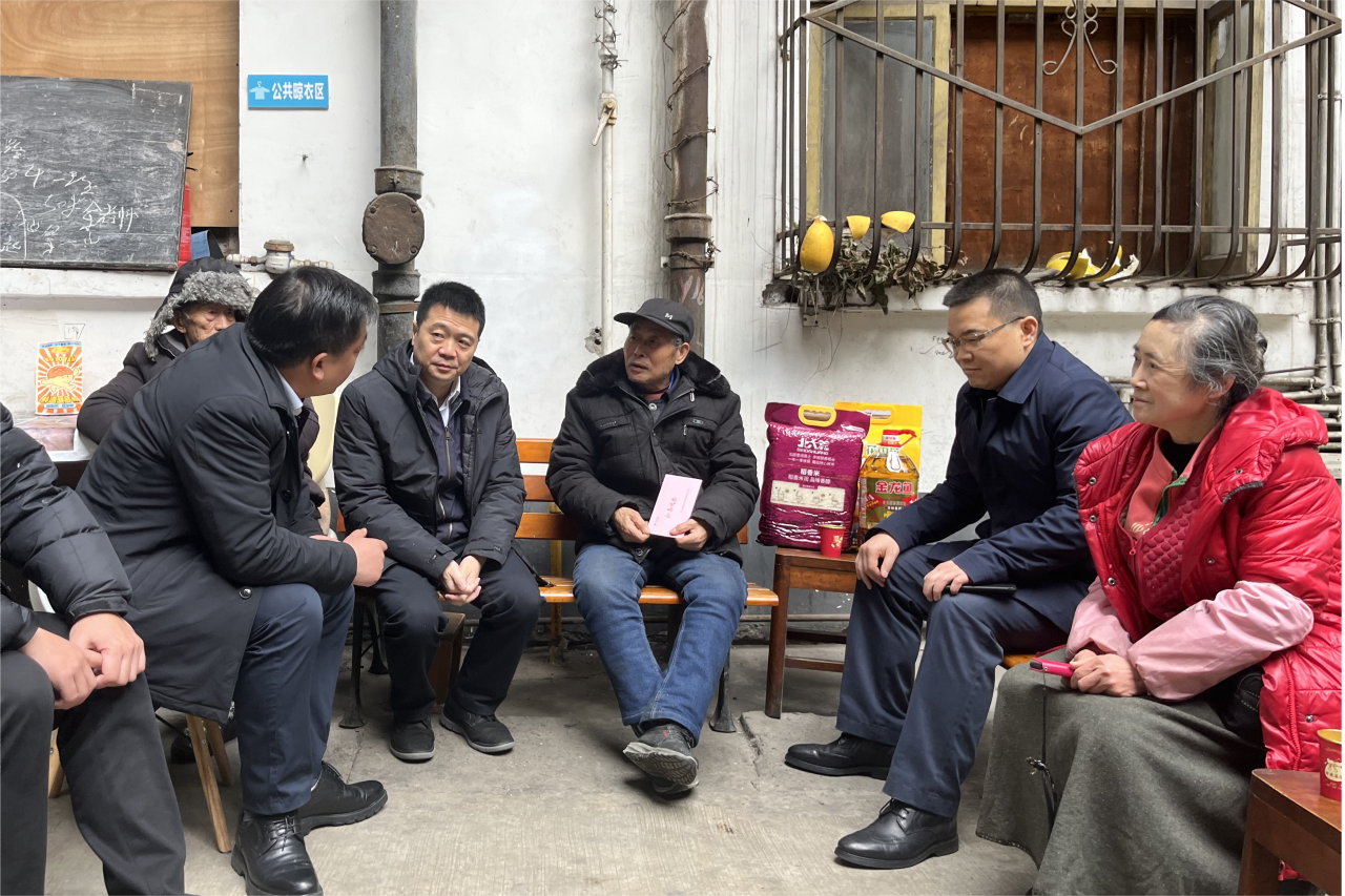 省pp电子集团党委书记、董事长游勇开展慰问活动督导调研事情